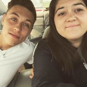 Meet your Posher, Julie